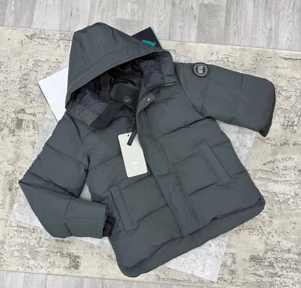 Canada Goose MacMillan Parka (Black Label)